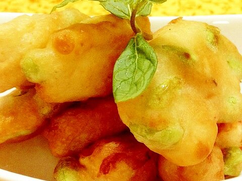 タッパーで混ぜる✩ソーセージと枝豆のふんわり揚げ